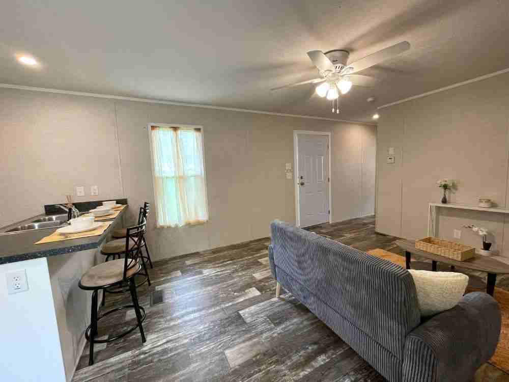 8880 Turkey Ridge Rd - Photo 5 of 18