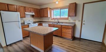 featured image of 709 Golden West Dr