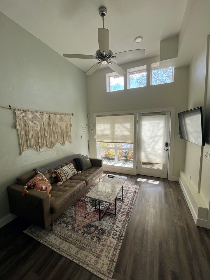 5419 Ne Everett St #B - Photo 3 of 12