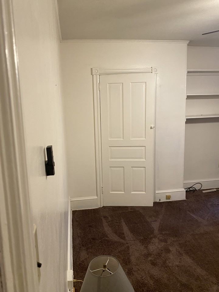 504 Mccabe Ave - Photo 4 of 7