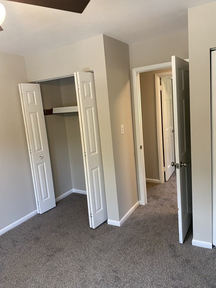 504 Mccabe Ave - Photo 5 of 7