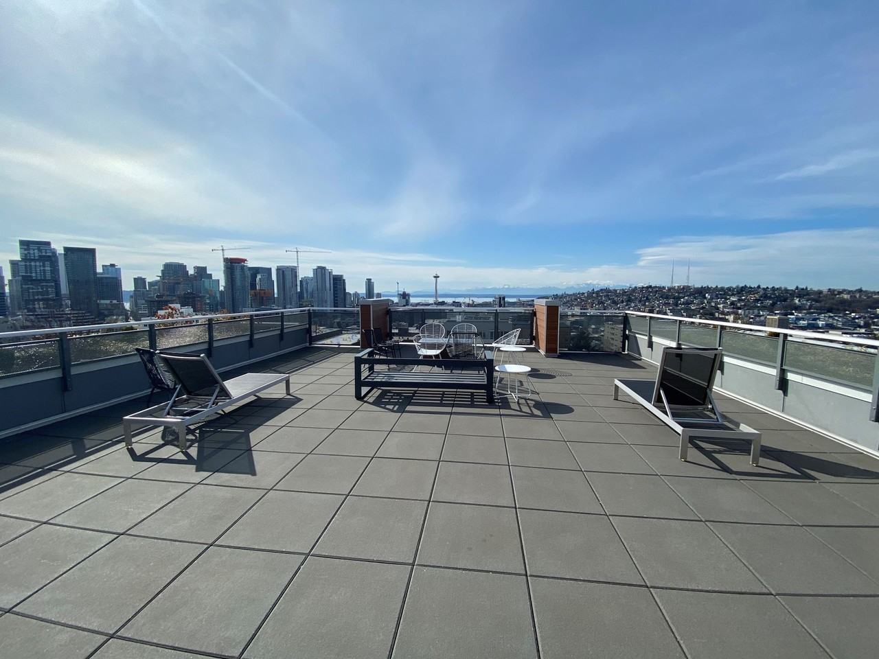 The Local 422 - Photo 6 of 11