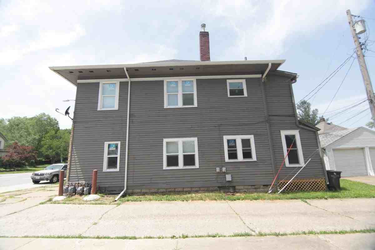 3907 7th Ave - Photo 2 of 12