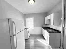 featured image of 2708 7th Ave