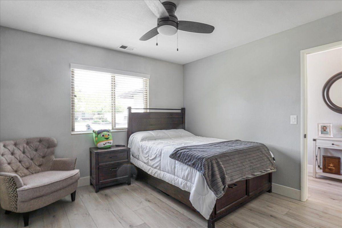 23662 Fair Weather Dr - Photo 3 of 29