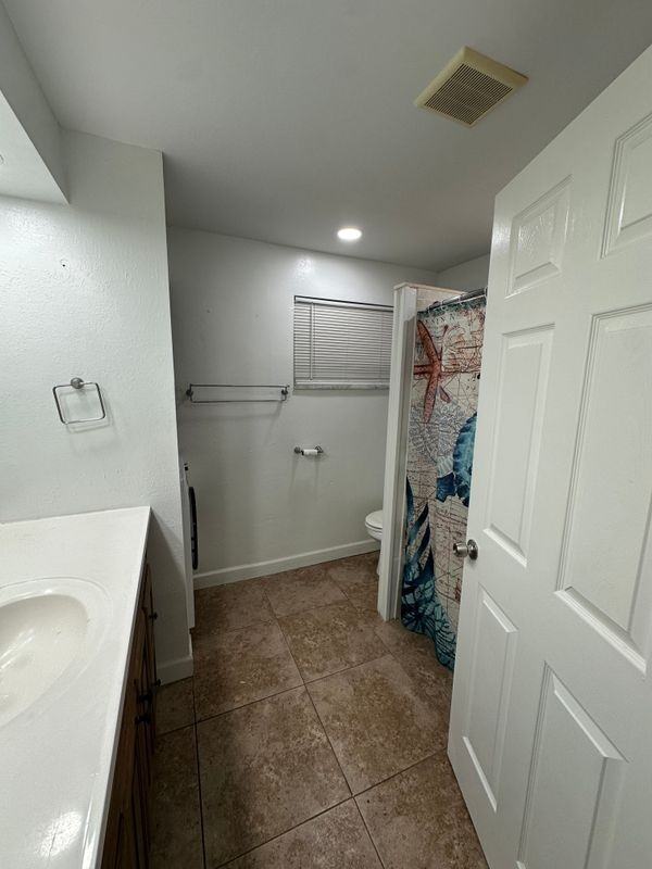 2308 Shelley St - Photo 6 of 9