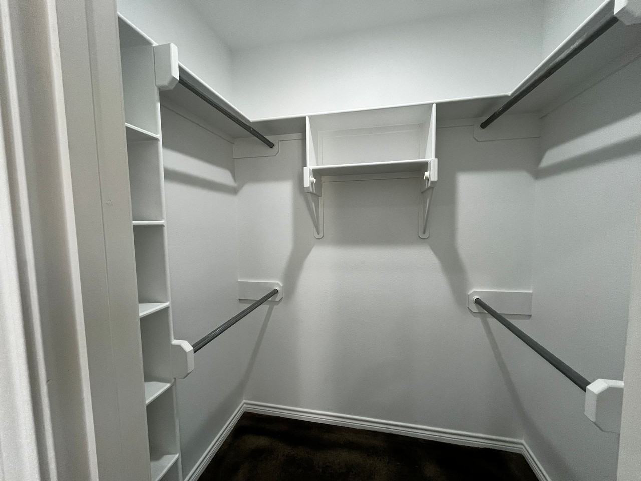 Country Road Triplex - Photo 7 of 14