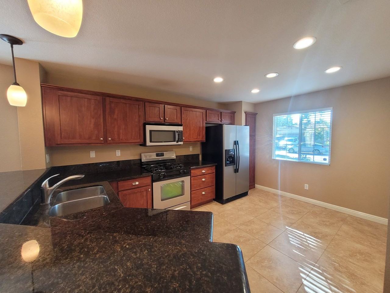 4386 Monhegan Way - Photo 2 of 18