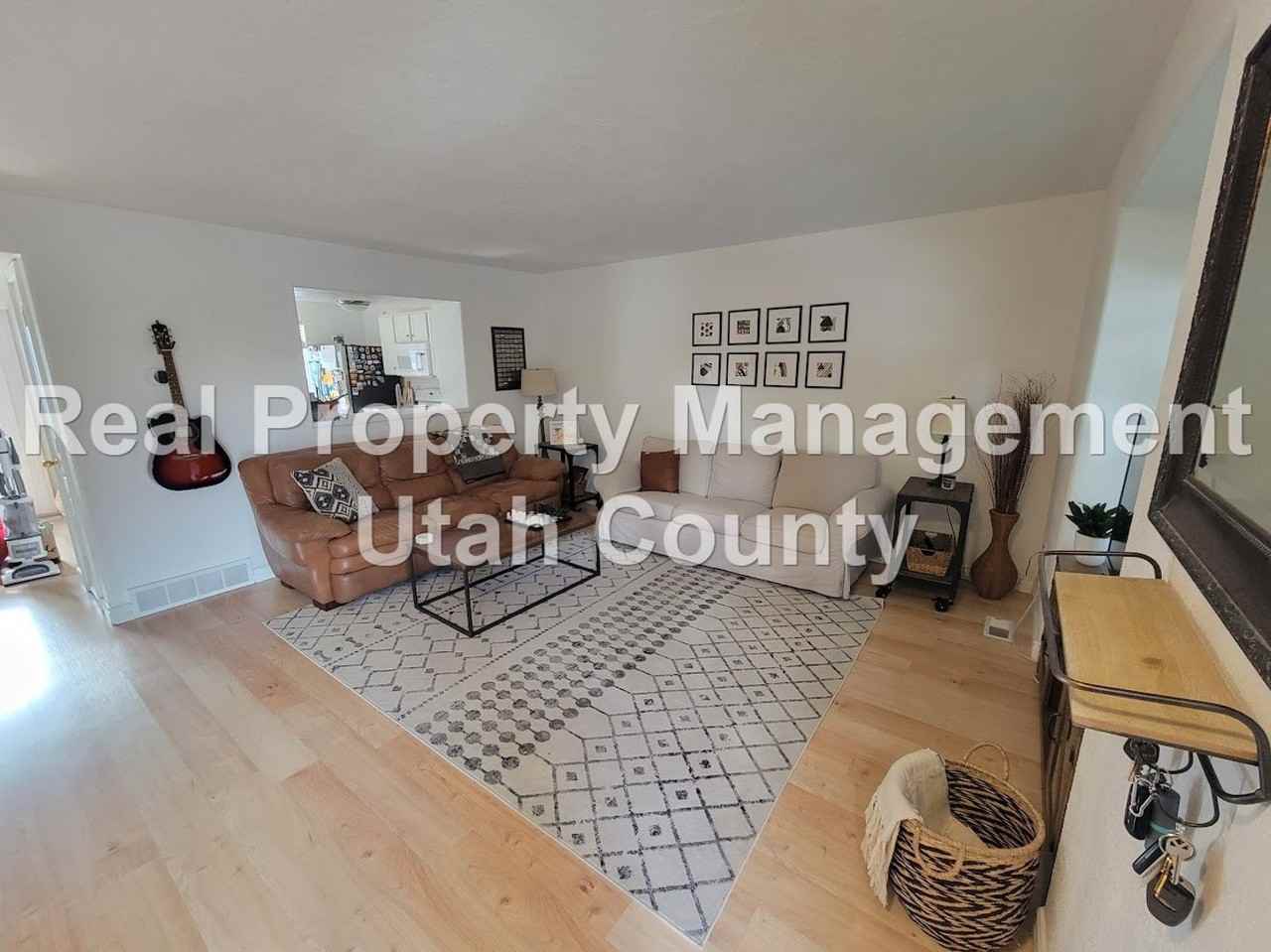 7971 N Wycliffe Way - Photo 2 of 24