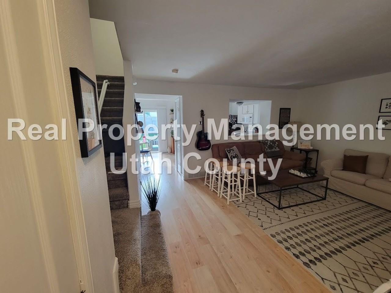 7971 N Wycliffe Way - Photo 3 of 24