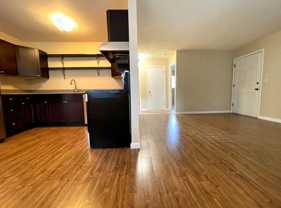 1626-1646 SE Ash St. Portland, OR 97214 - Photo 1 of 1