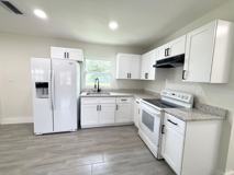 579/581 WOOD AVE - Photo 1 of 1