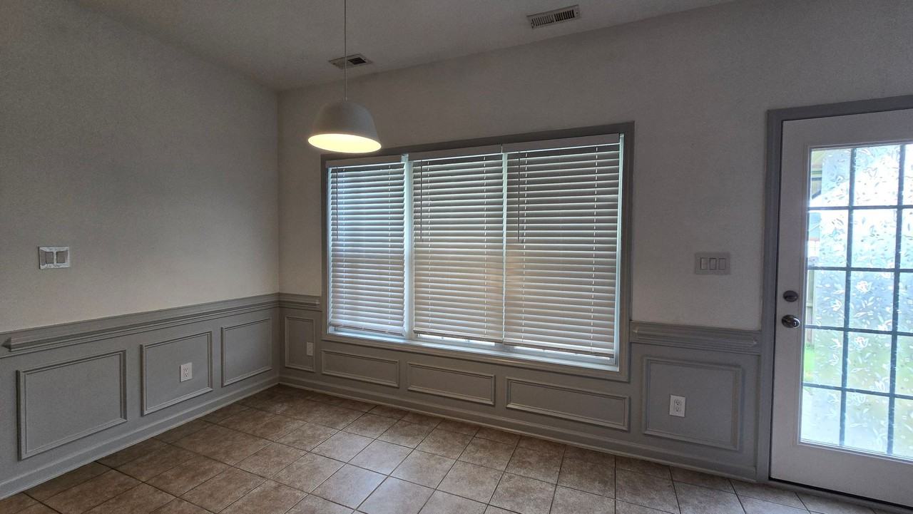 2913 Schonner Ct - Photo 5 of 30