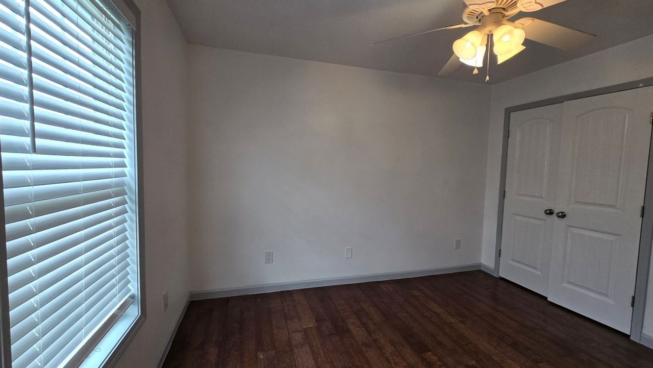 2913 Schonner Ct - Photo 6 of 30