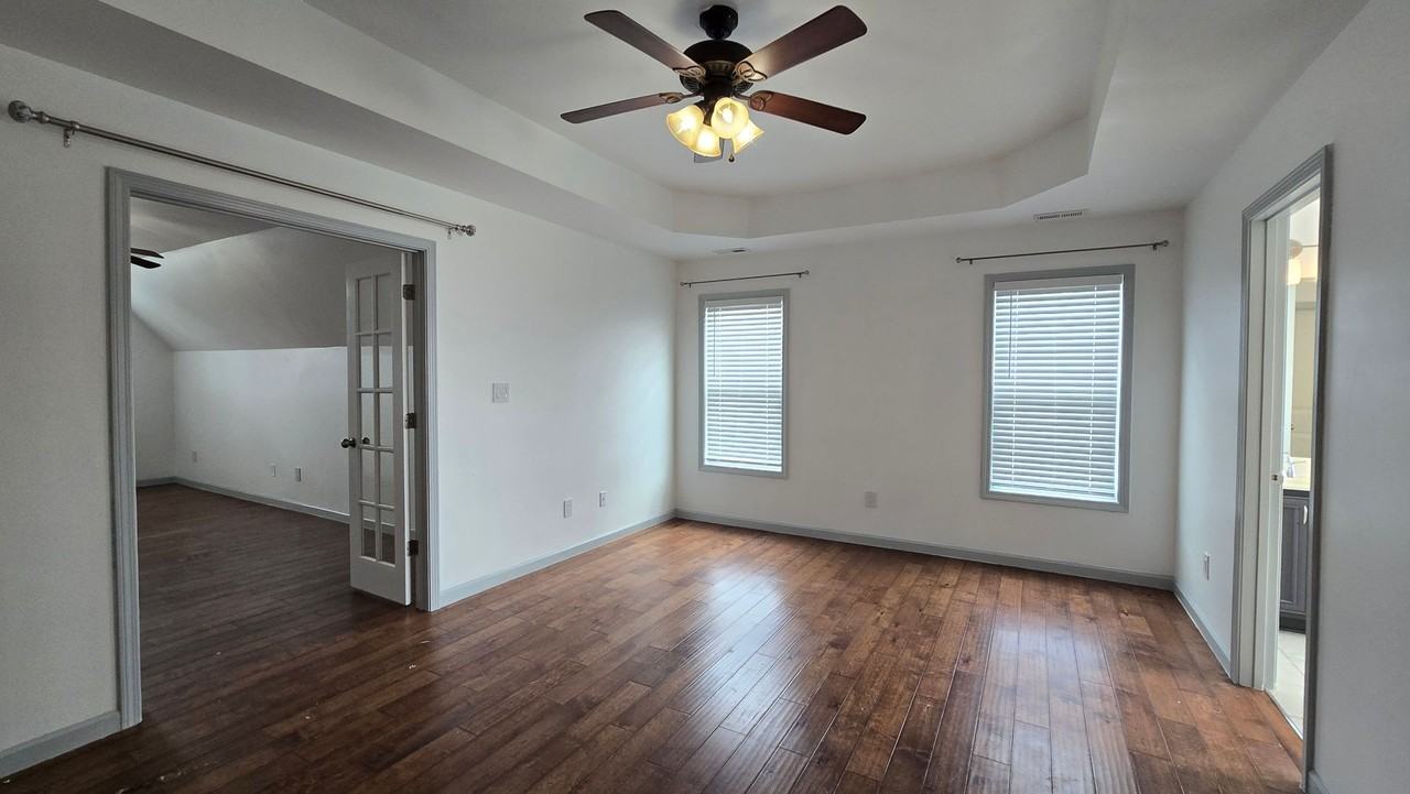 2913 Schonner Ct - Photo 7 of 30