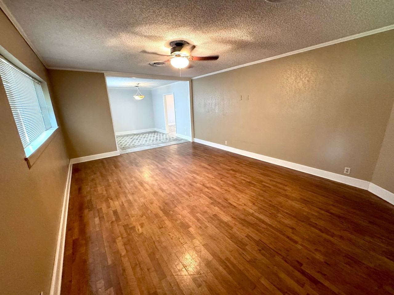 1600 S 9th St - Photo 2 of 20