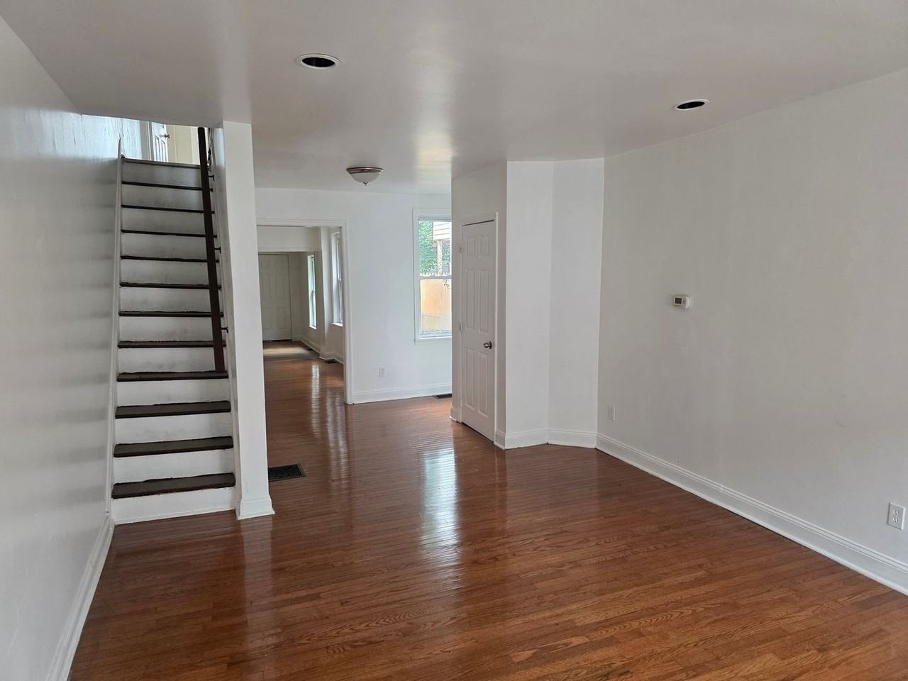 505 Shearman St - Photo 2 of 20
