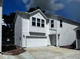 featured image of 305 Huisache St