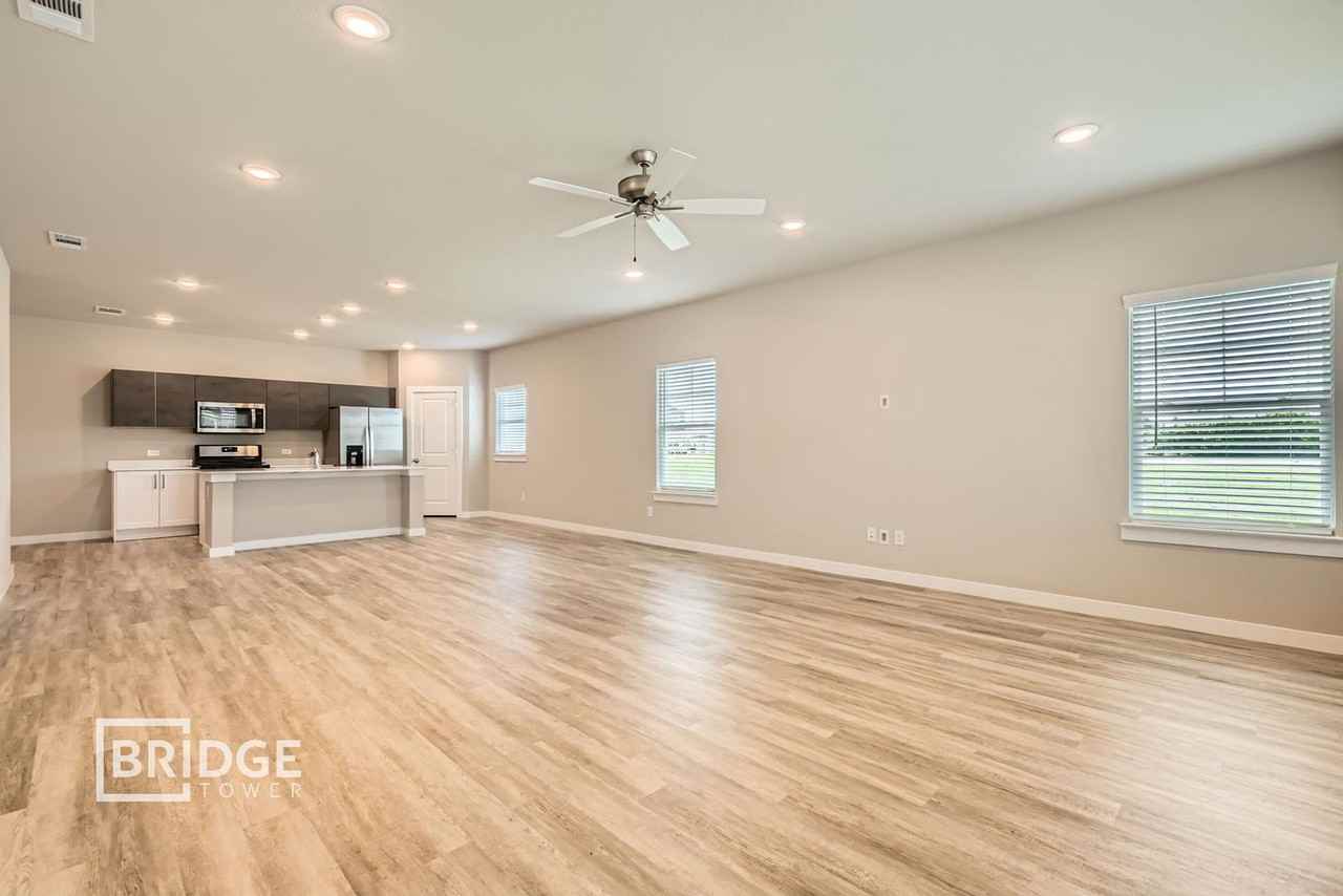 4817 Bullfrog Way - Photo 6 of 20
