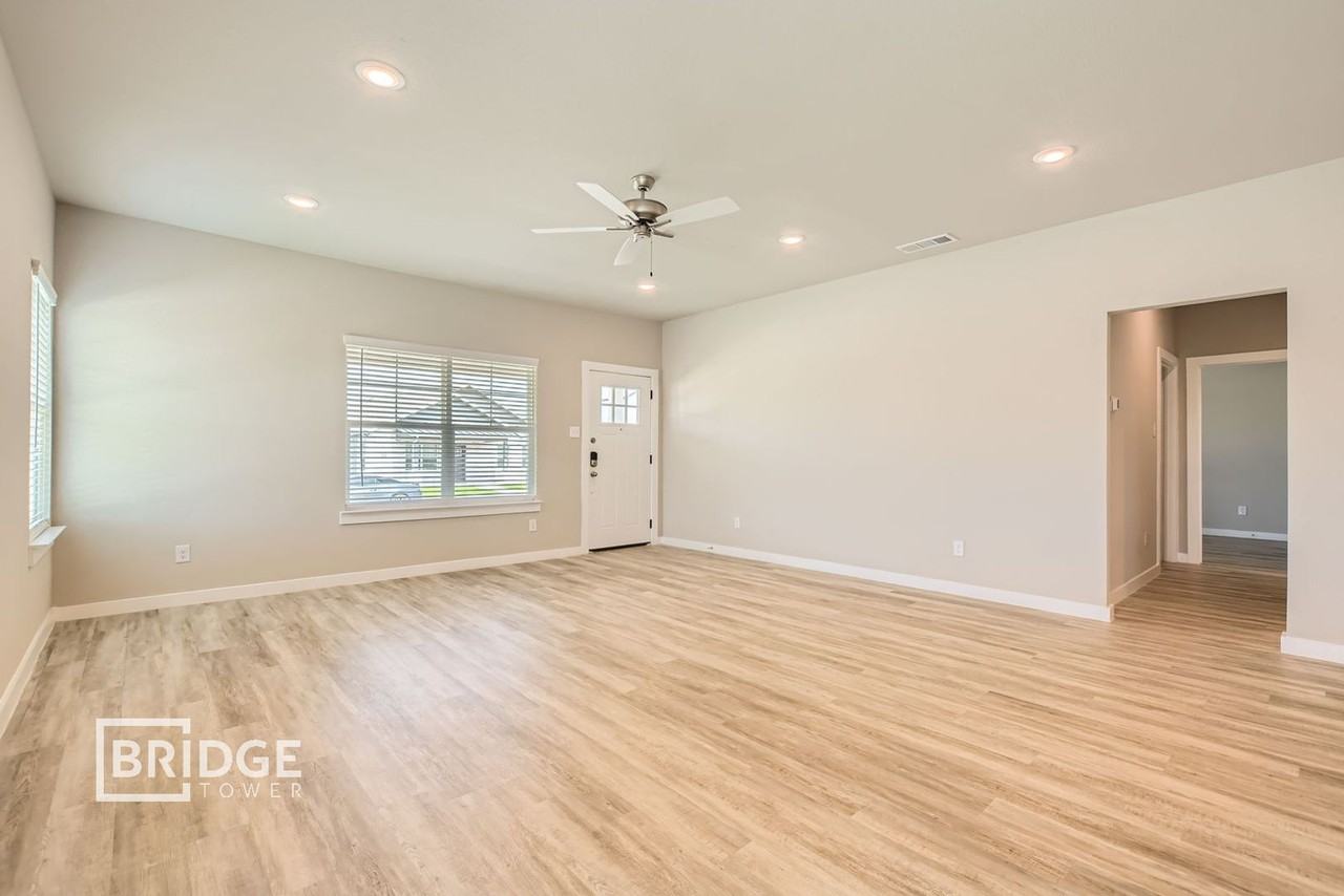 4817 Bullfrog Way - Photo 7 of 20