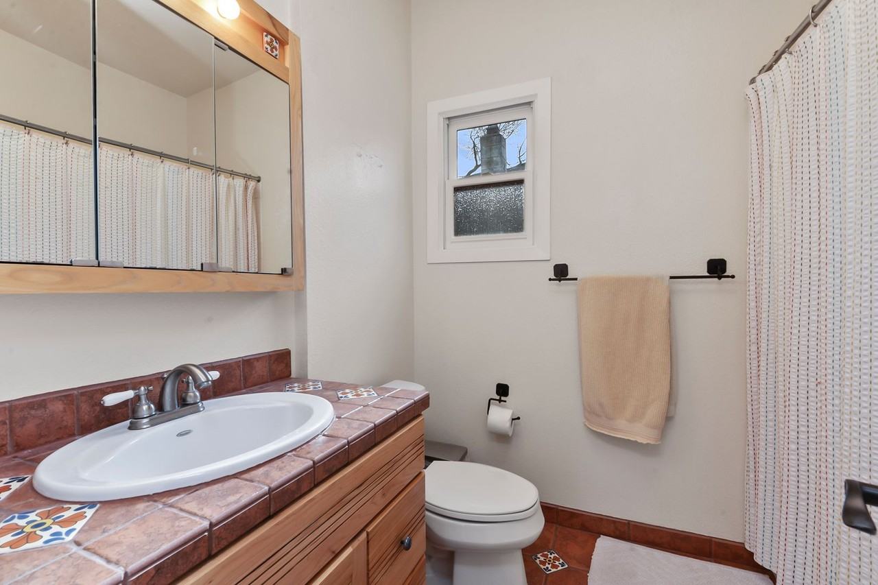 1414 N 15th St - Photo 7 of 19
