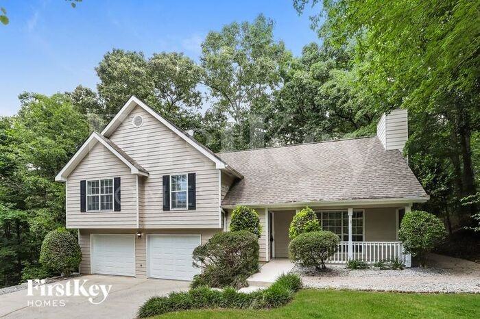 5835 Shadewater Dr - Photo 2 of 15