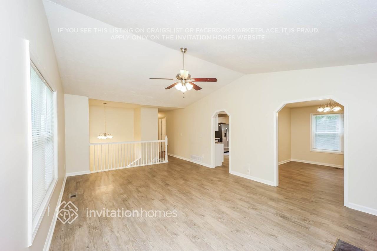3396 Spring Ridge Dr - Photo 6 of 17