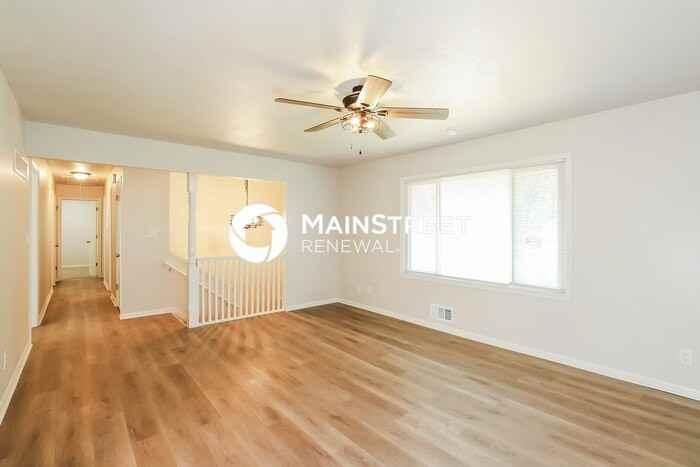 5235 Harris Ave - Photo 3 of 18