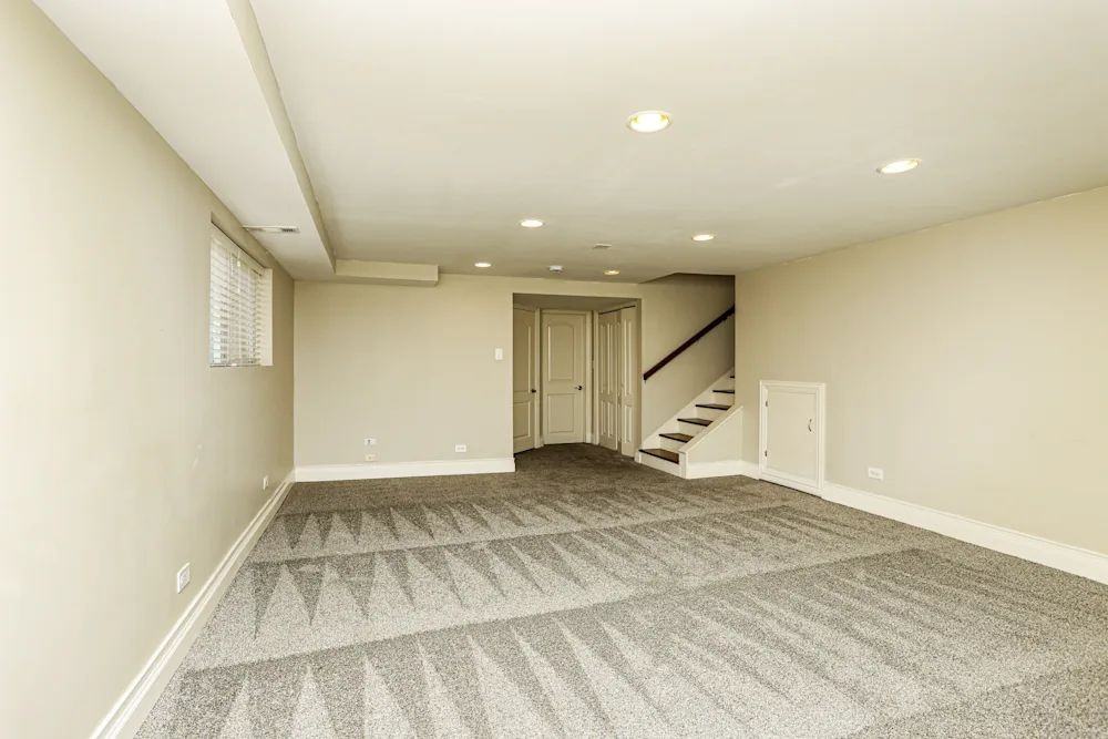 55 Pamela Dr #NA - Photo 3 of 8