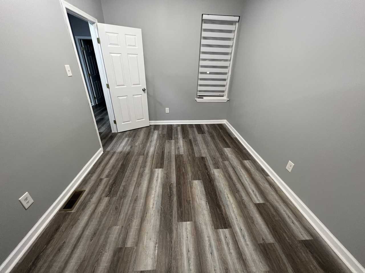 2221 N Sydenham St #NA - Photo 3 of 17