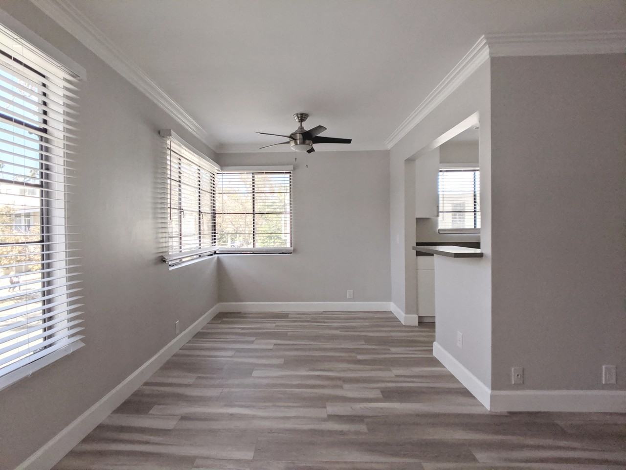 458 S Oakhurst Dr #1 - Photo 3 of 12