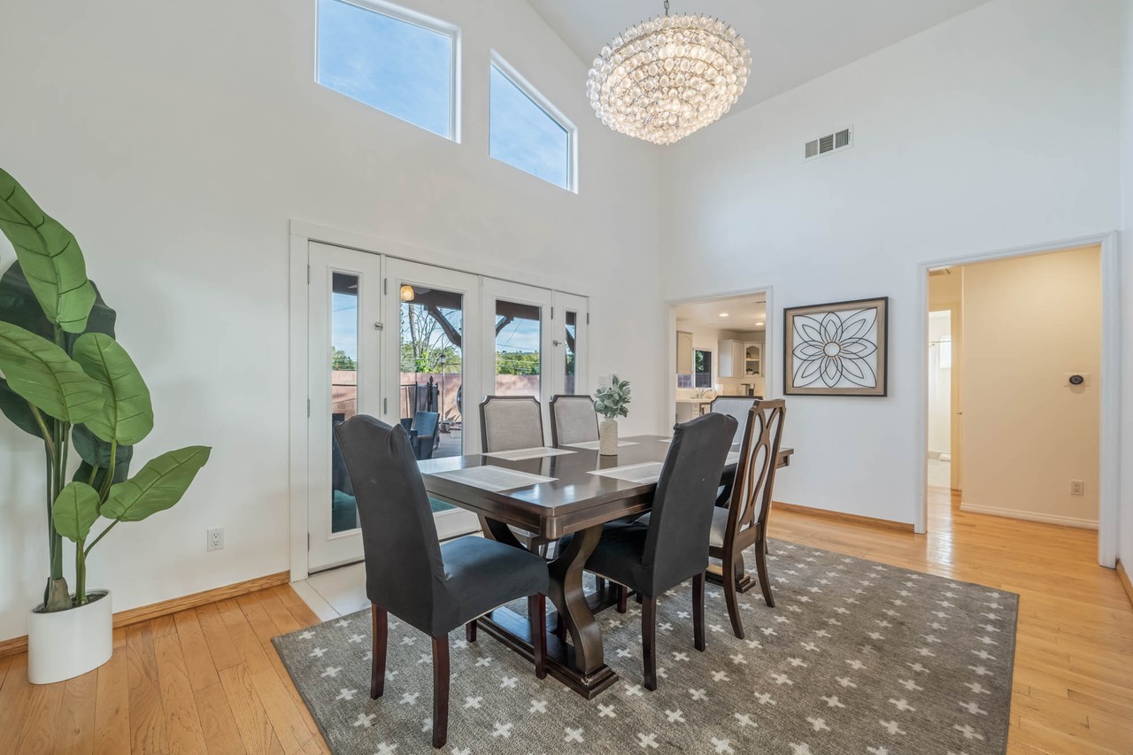5114 Etiwanda Ave #NA - Photo 3 of 34