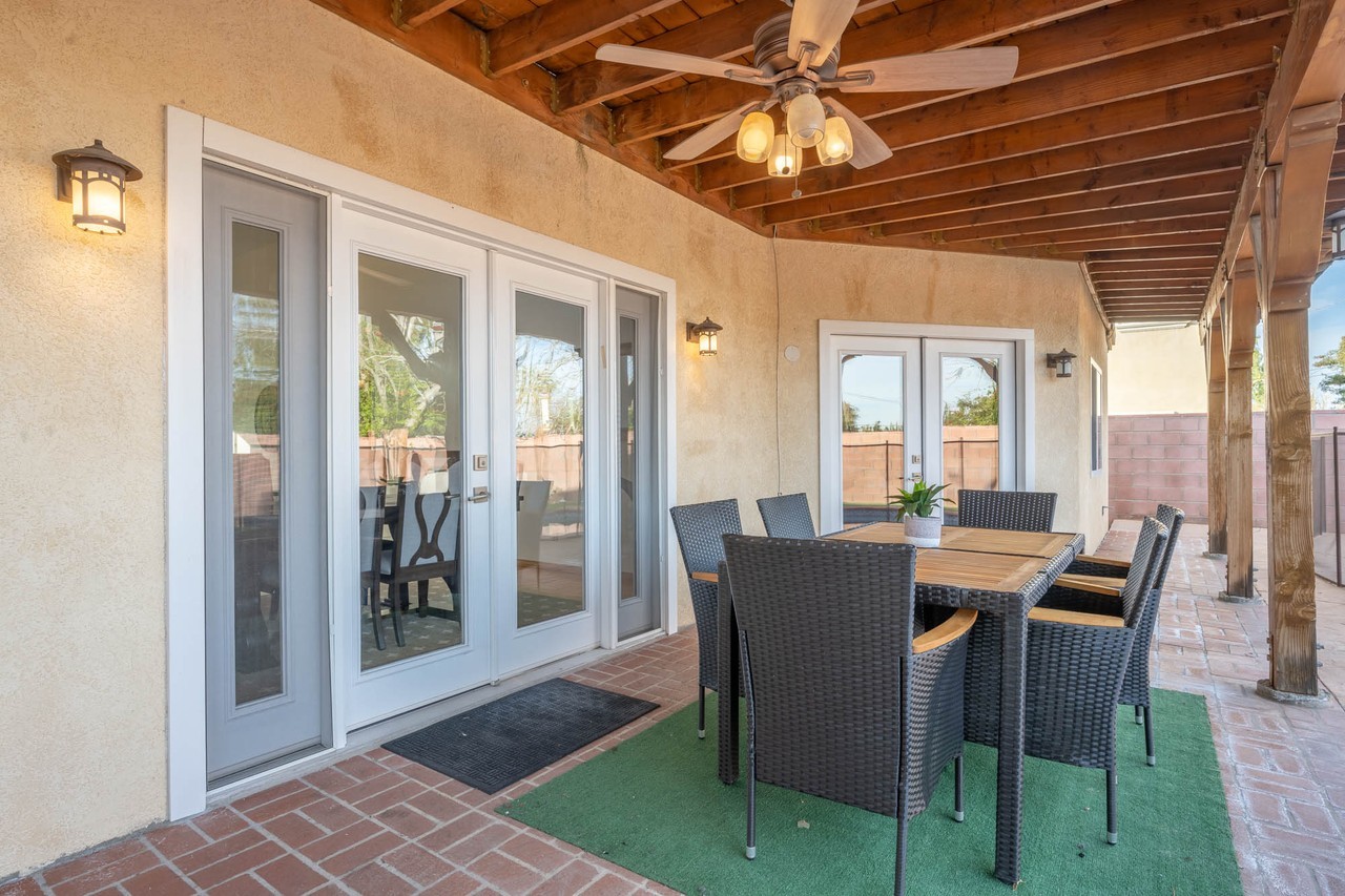 5114 Etiwanda Ave #NA - Photo 6 of 34