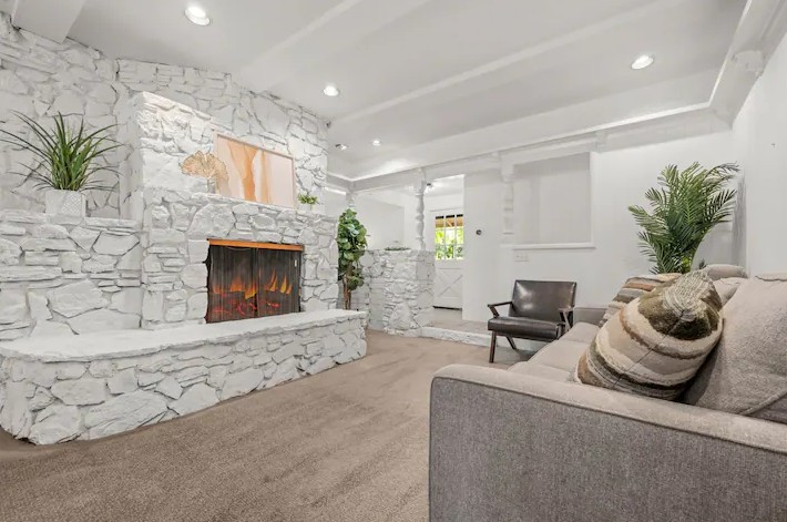 8624 Louise Ave #NA - Photo 2 of 35