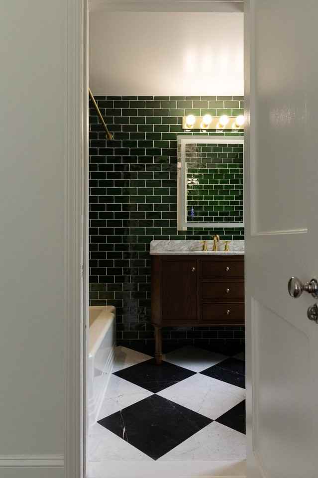 1110 Hardscrabble Rd #NA - Photo 2 of 11