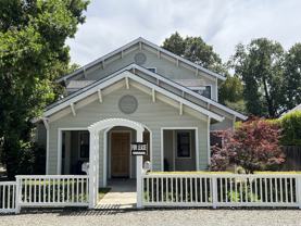 2043 Madison St #B - Photo 1 of 1