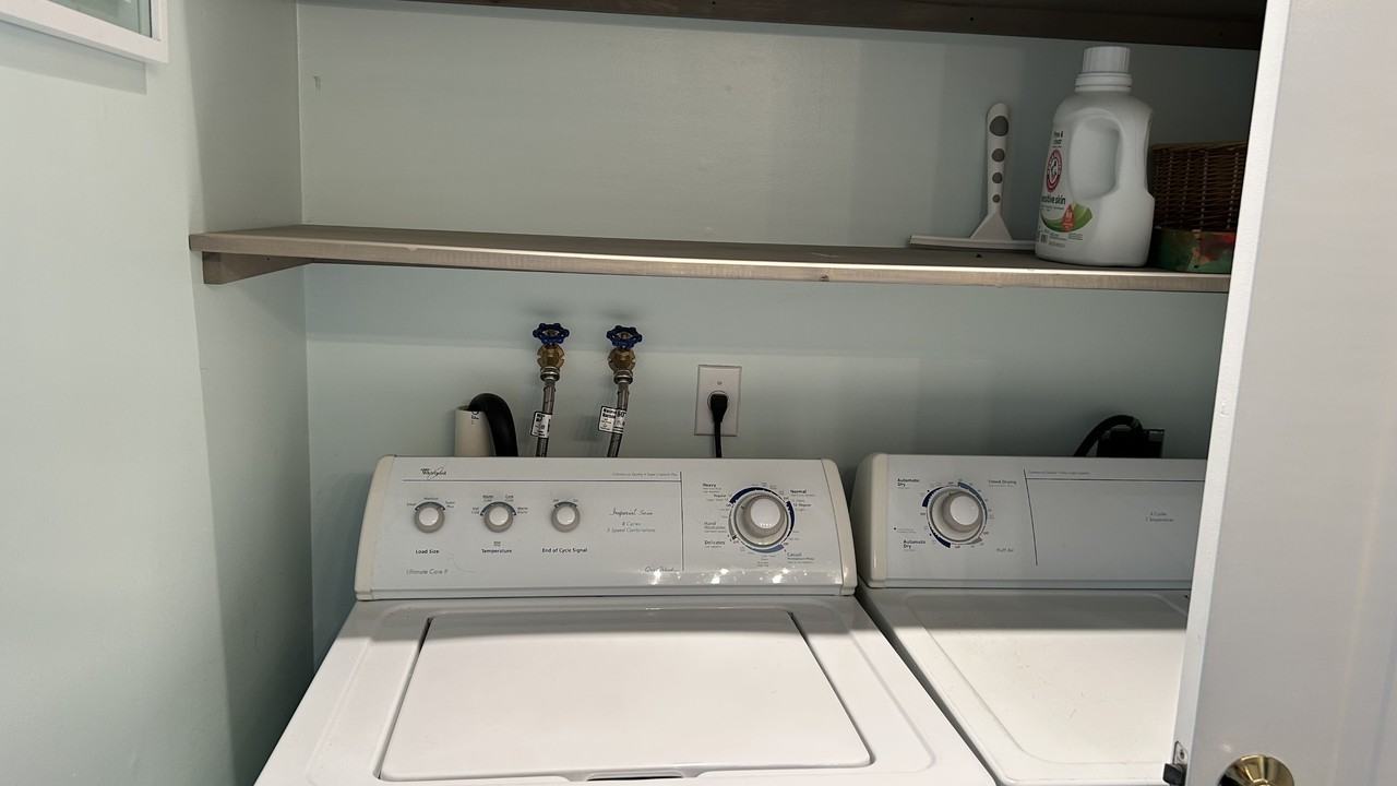 194 Holly Rd #NA - Photo 3 of 11