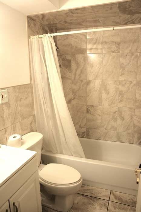 1830 W Knightsbridge Dr #1B - Photo 3 of 11