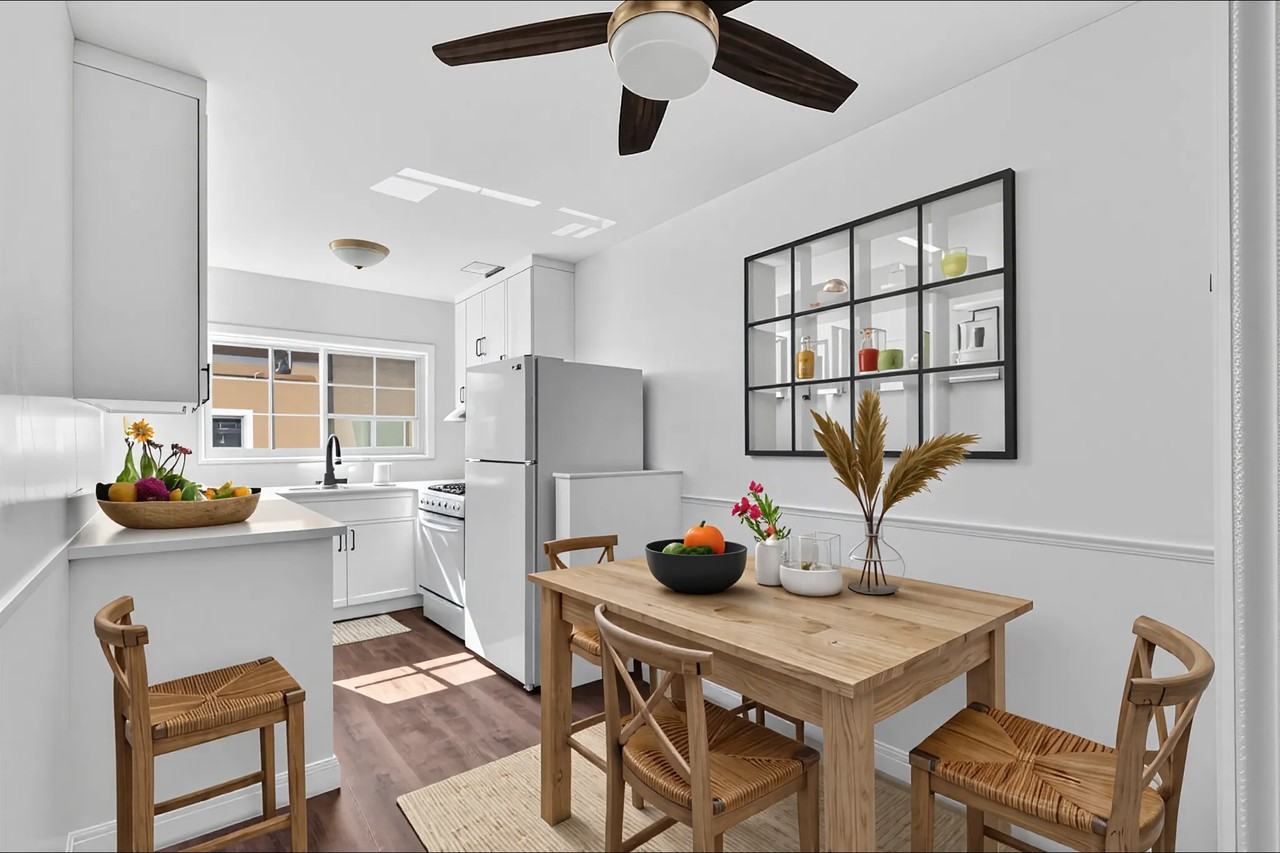 4777 San Vicente Blvd #8 - Photo 2 of 13