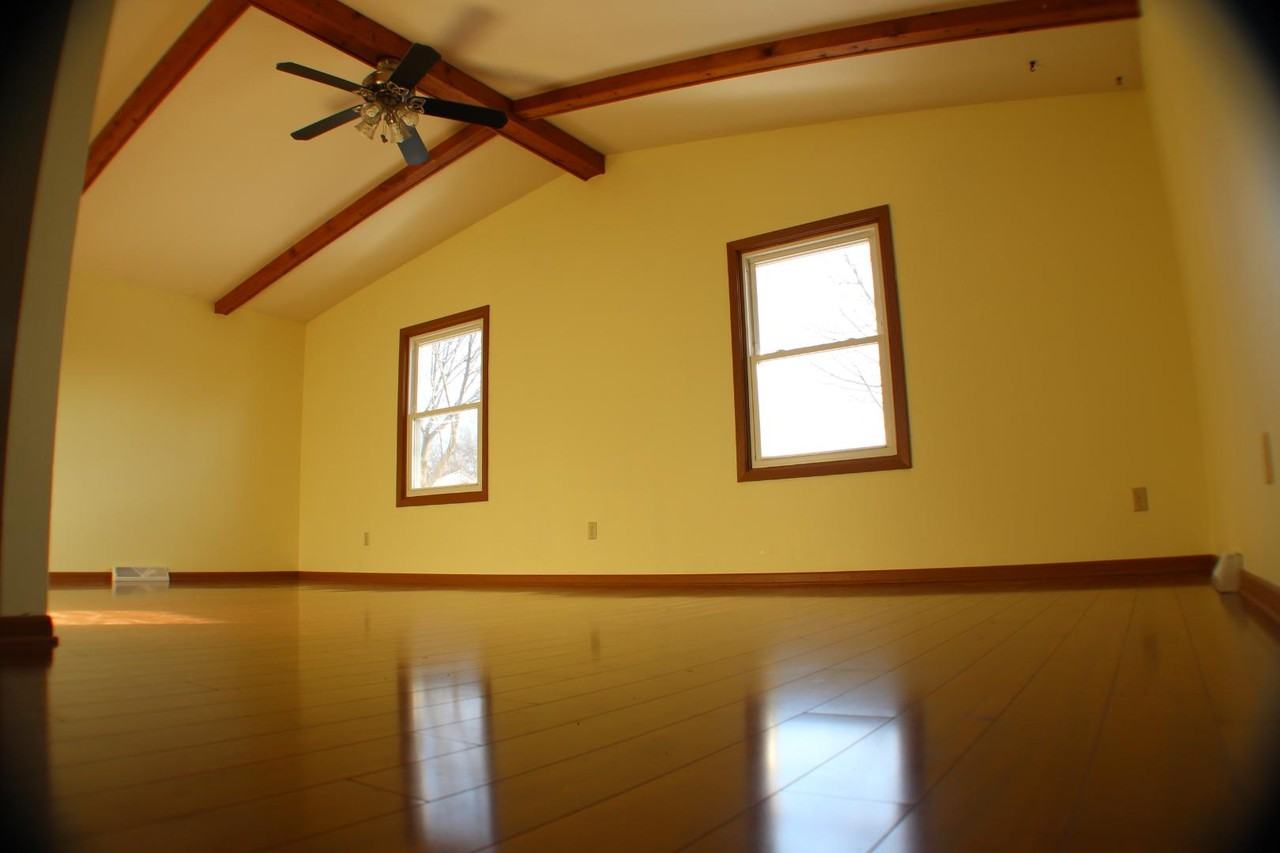 1812 Michael Dr - Photo 4 of 15