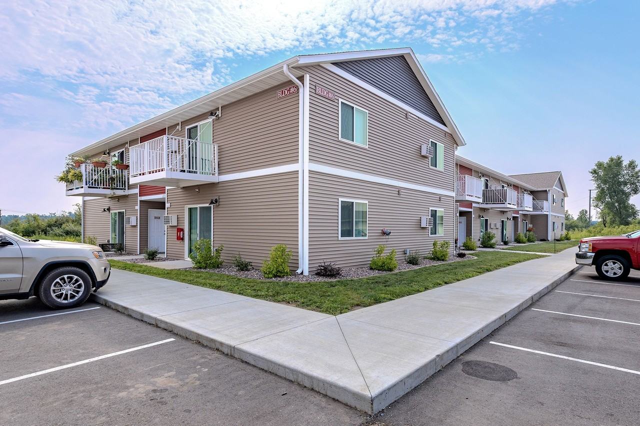 N6695 Riverview Dr - Photo 2 of 26