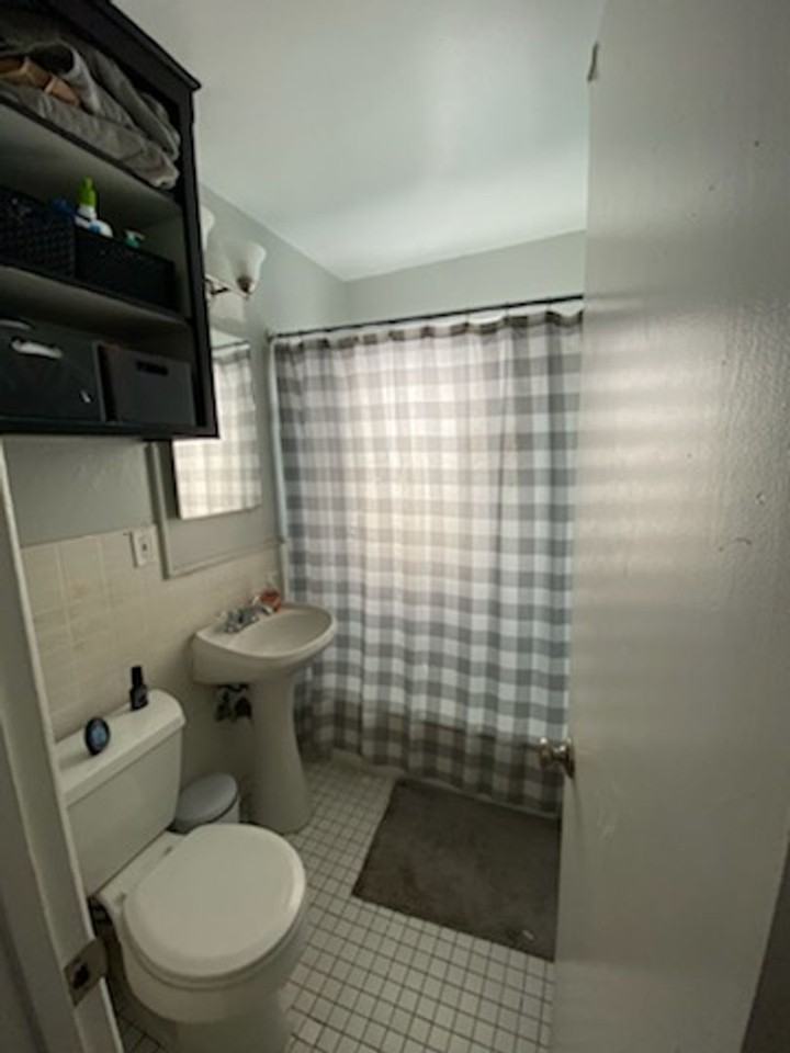 3102 - Photo 7 of 33