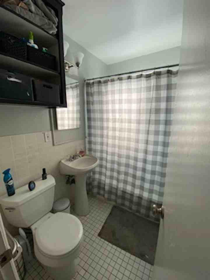 3102 - Photo 6 of 33