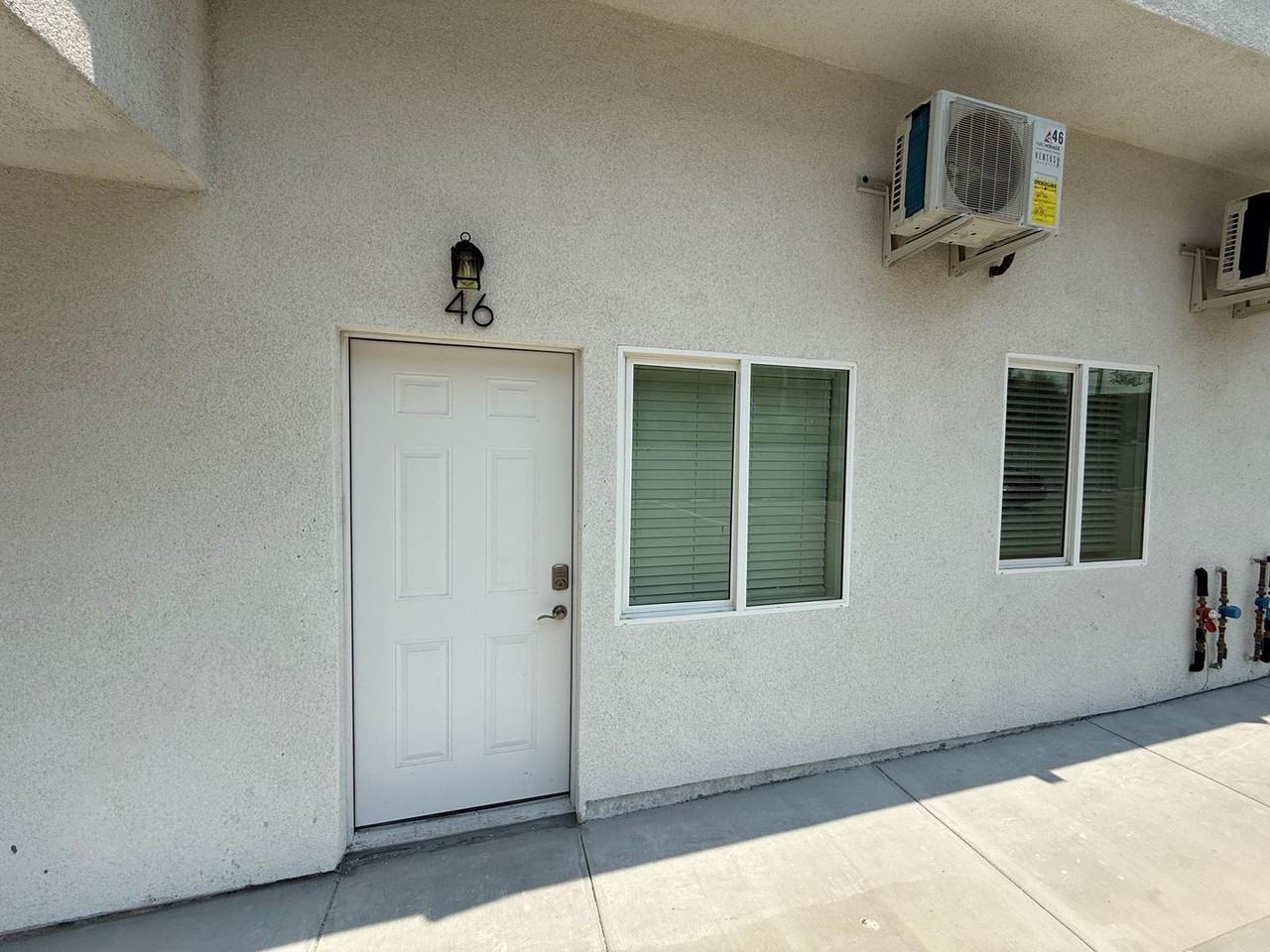 4490 Collwood Blvd - Photo 7 of 12