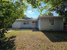 1104 Jefferis Ave - Photo 1 of 1