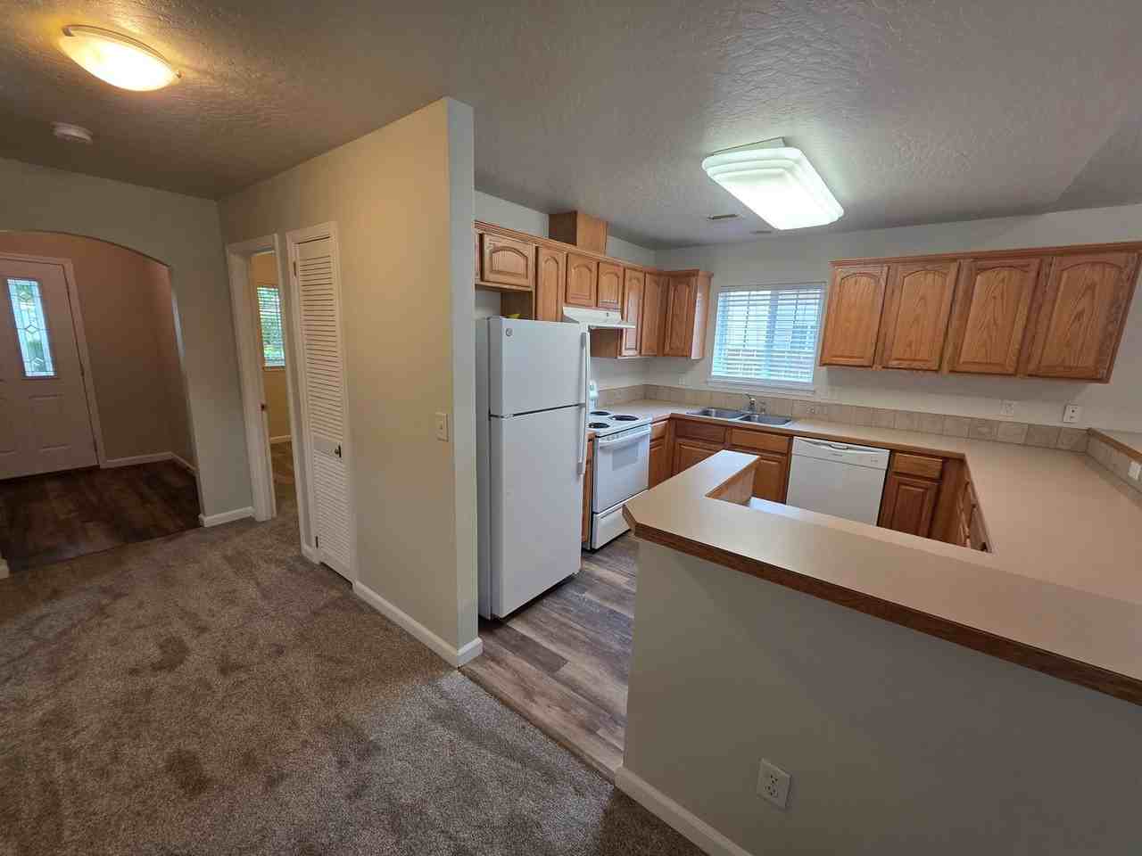 2940 Matt Dr - Photo 6 of 22