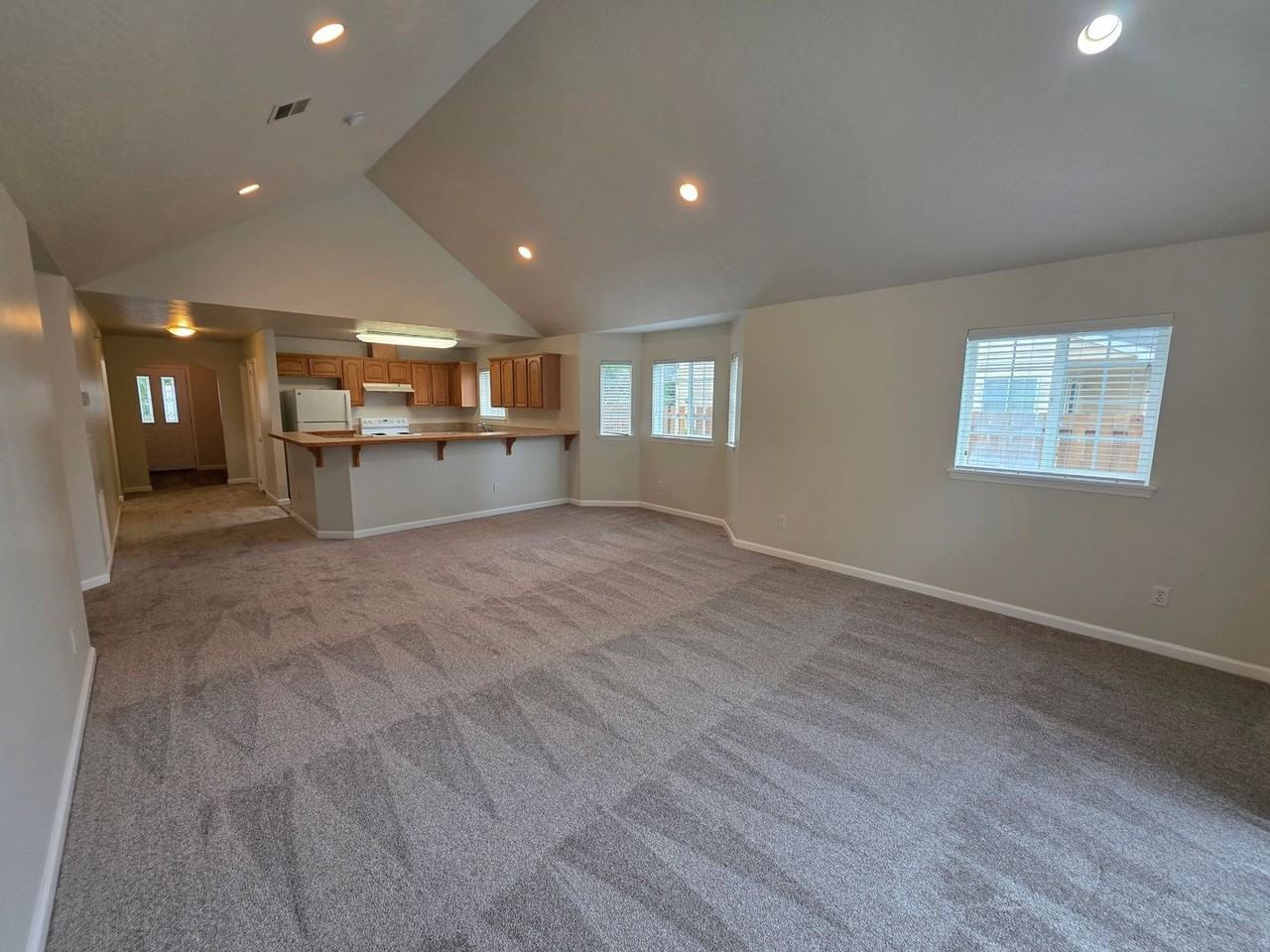 2940 Matt Dr - Photo 7 of 22