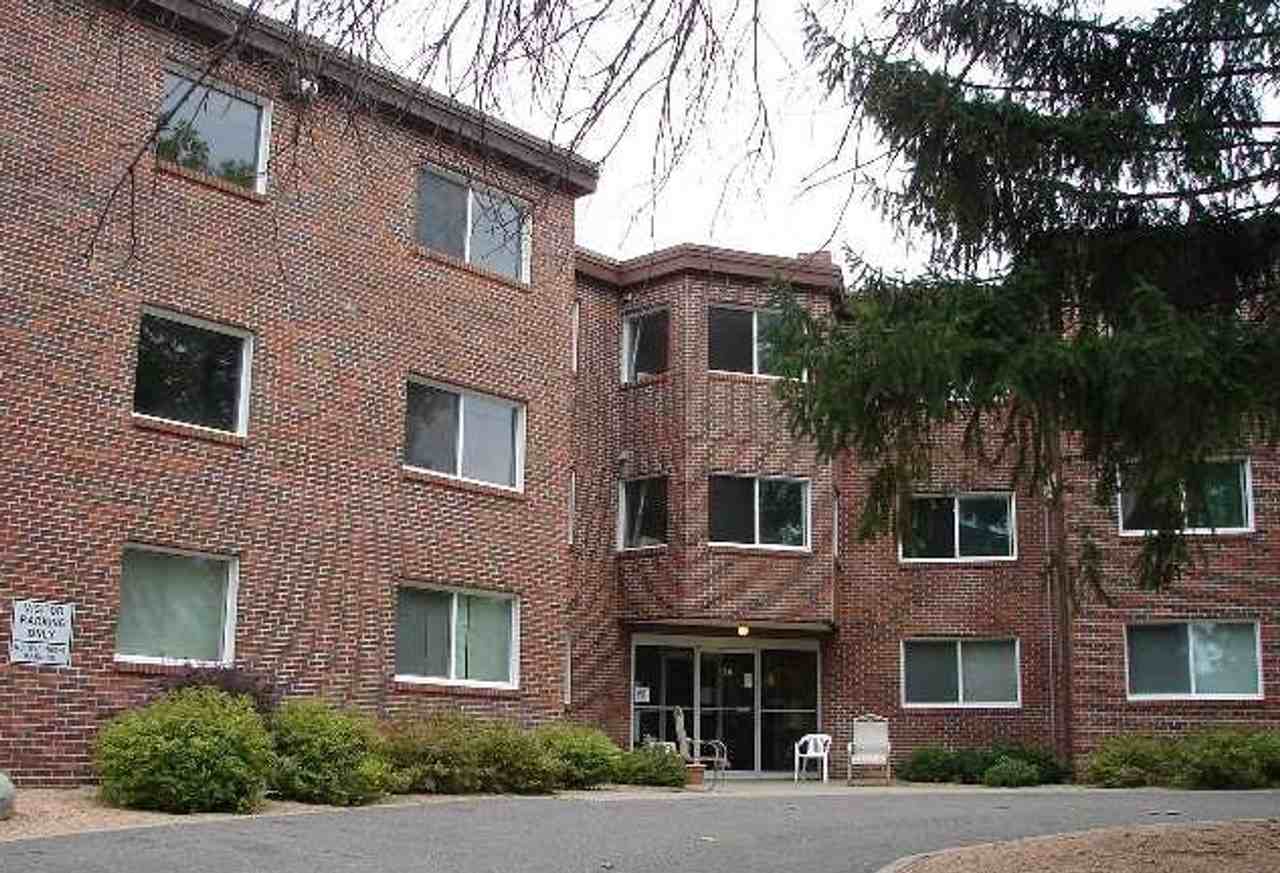 River Walk Apartments of Delano - Photo 5 of 15