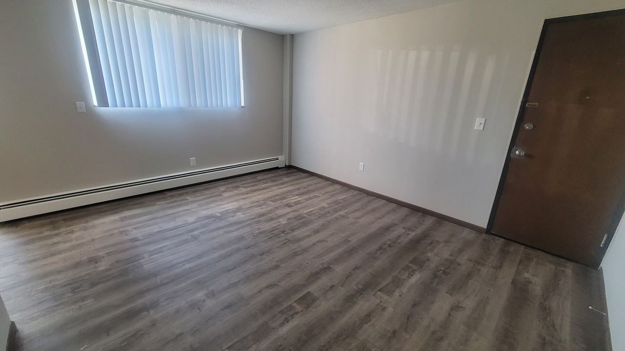 River Walk Apartments of Delano - Photo 7 of 15