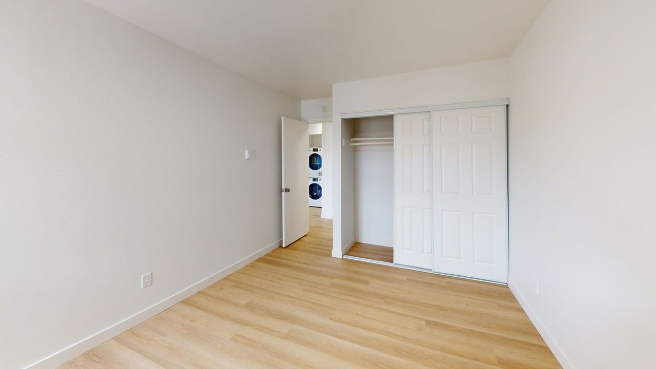 620 5th Ave W - Photo 7 of 50